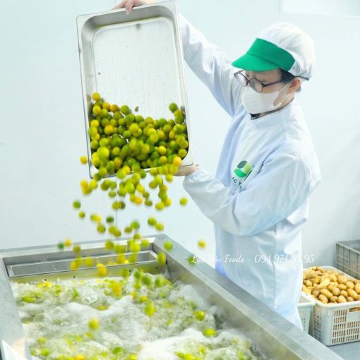 Tắc Gừng Mật Ong Lạc Yên Foods, Thơm Ngon Bổ Dưỡng, Có Nhiều Miếng Tắc và Gừng Để Ngậm Thơm Ngon