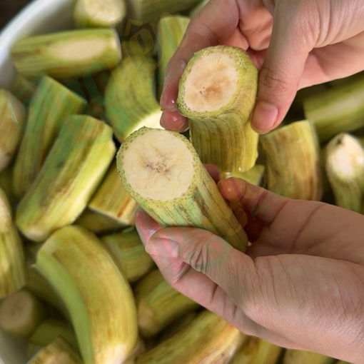 Viên chuối xanh tinh nghệ